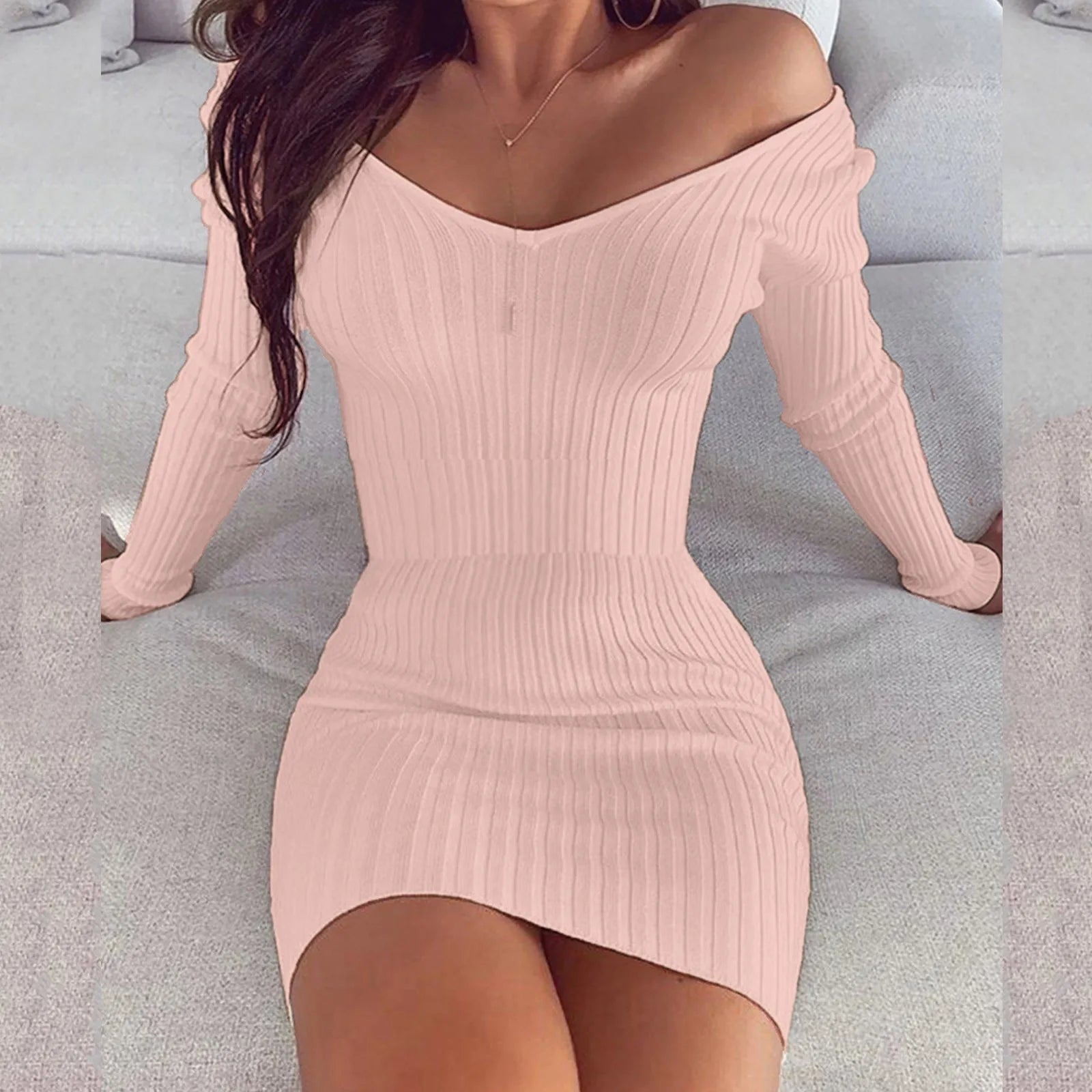 Chic Off-Shoulder Long Sleeve Bodycon Mini Dress - Perfect for Spring & Autumn!